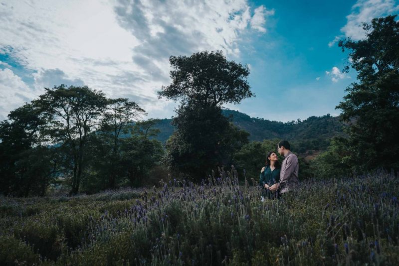 Preboda-Alejandro_Marielos-Jardines_de_Provenza-Antigua_Guatemala-bodas-juan-salazar-fotografo-Guatemala