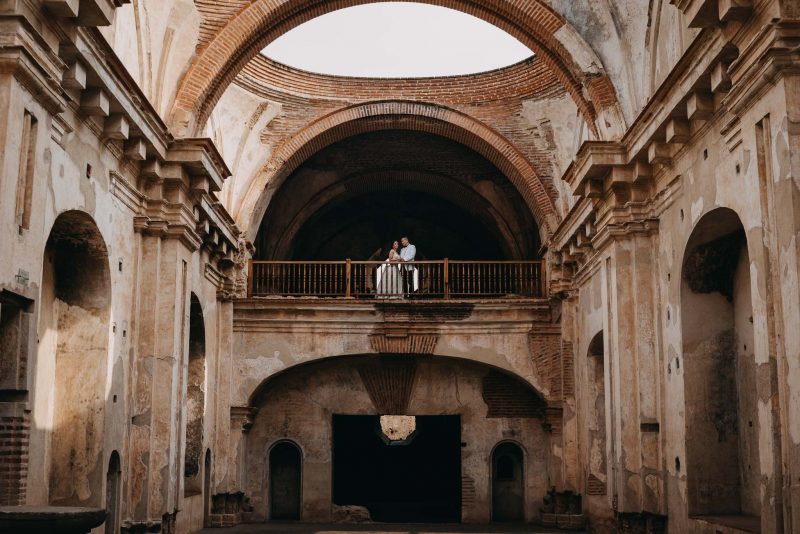 Sesion-Wedding-Maynor_Jessica-Convento_Santa_Clara-Antigua_Guatemala-bodas-juan-salazar-fotografo-Guatemala