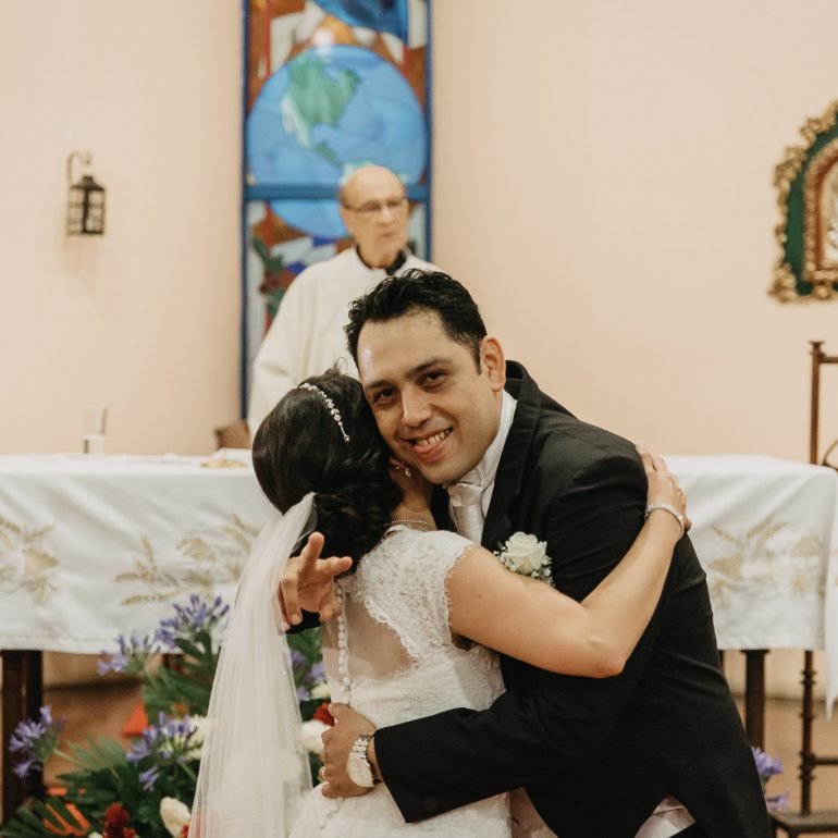 Wedding-Guillermo_Karen-Hotel_Hilton-Hotel_Vista_Real-bodas-juan-salazar-fotografo-Guatemala