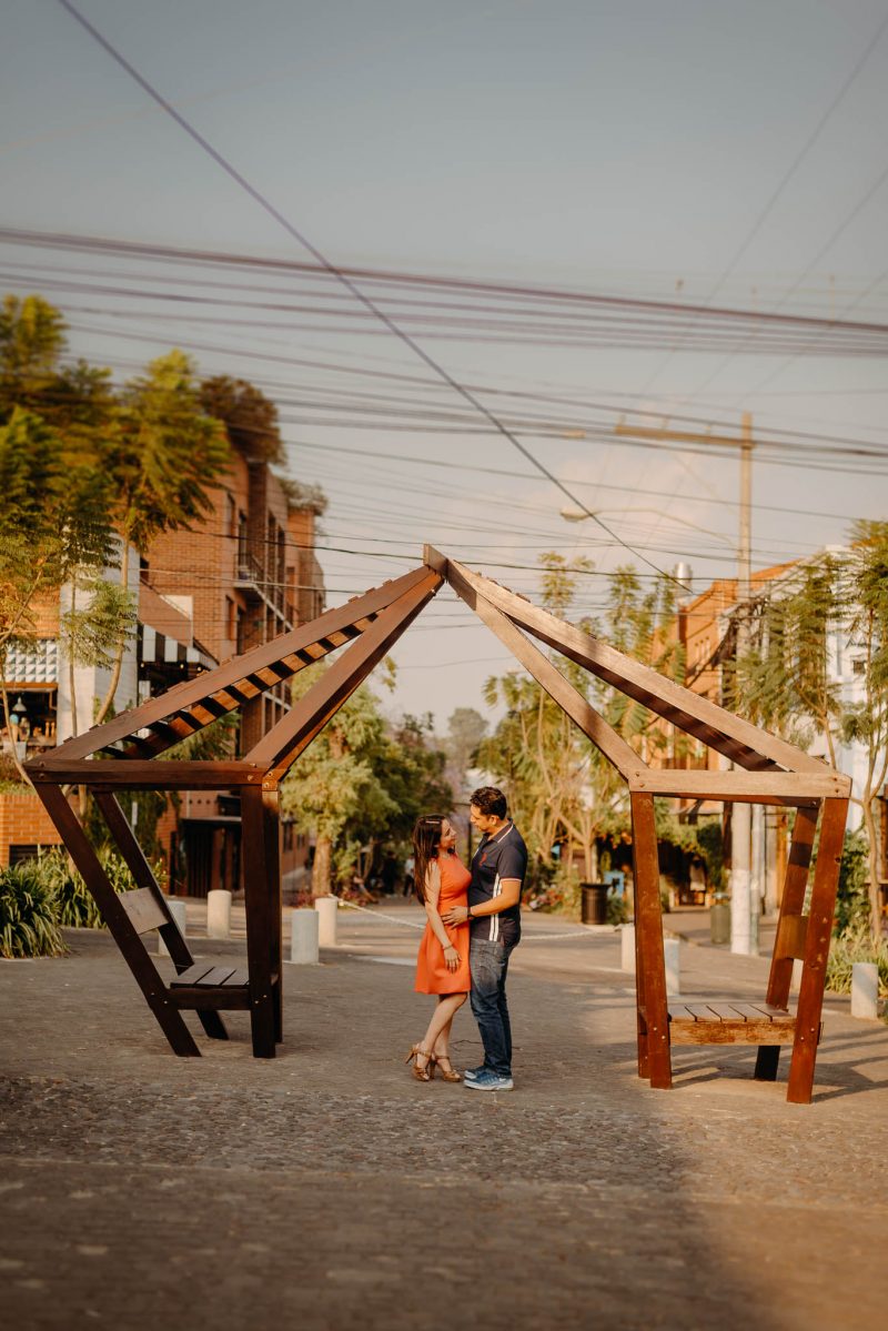 Pre-reboda-Guillermo_y_karen-4_grados_norte-Ciudad-bodas-juan-salazar-fotografo-Guatemala