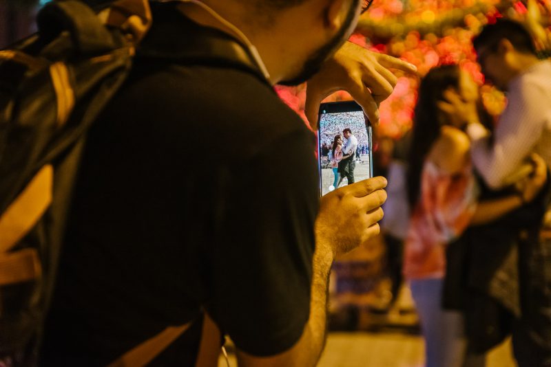 Pedida_de_mano-Engagement-Compromiso-Bodas_Juan_Salazar-Fotografo_de_bodas-Guatemala-Navidad-Arbol-Obelisco-Ciudad