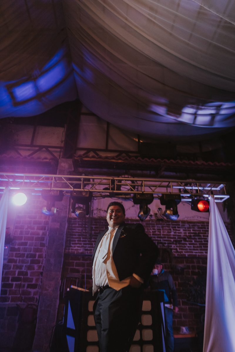 Boda-religiosa-Julio_y_Marella-bodas_Juan_Salazar-wedding-pareja-compromiso-wedding_day-boda-Guatemala-restaurante_el_adobe