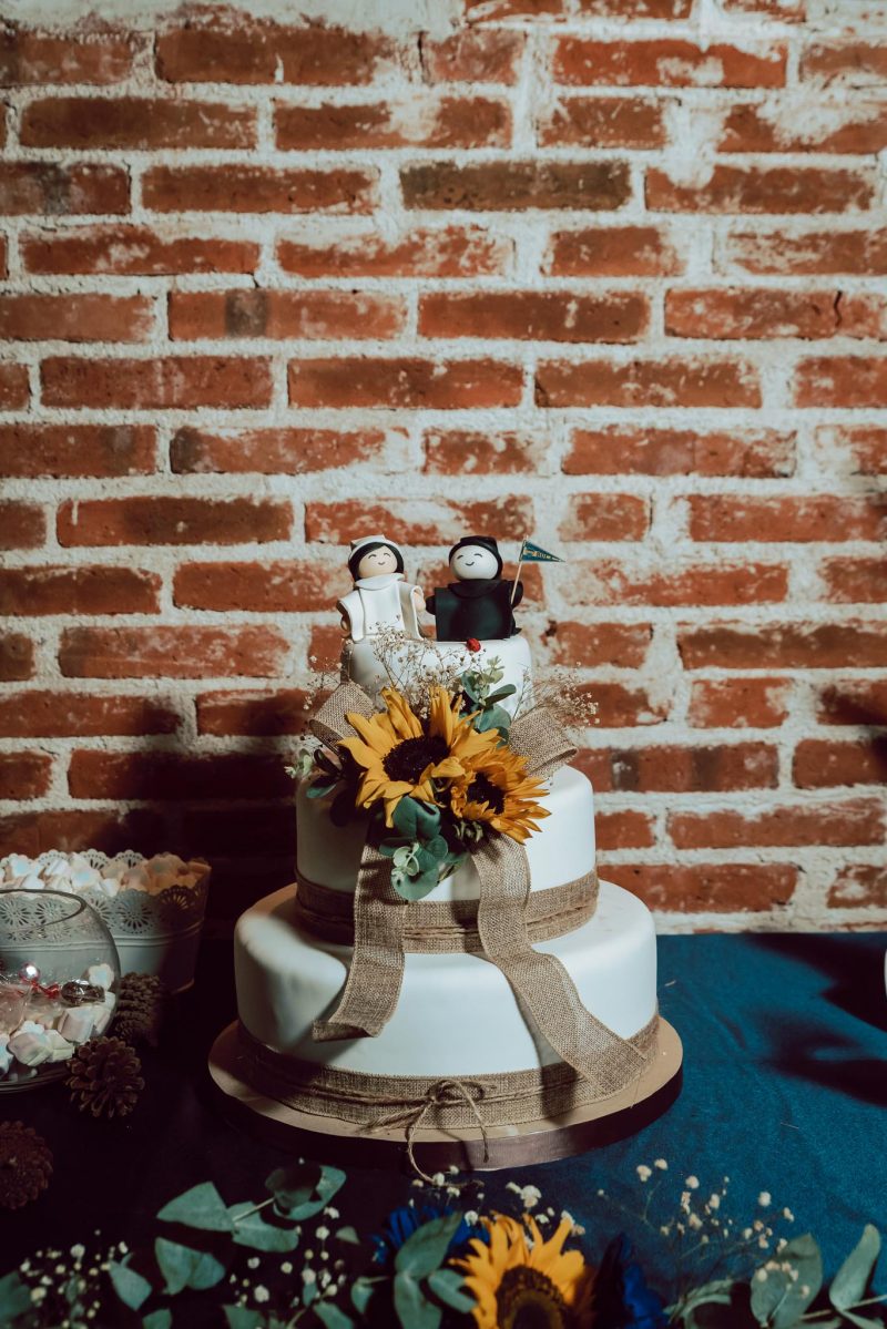 Boda-religiosa-Julio_y_Marella-bodas_Juan_Salazar-wedding-pareja-compromiso-wedding_day-boda-Guatemala-restaurante_el_adobe