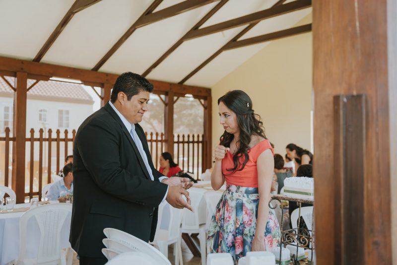 civil-Julio_y_Marella-bodas_Juan_Salazar-wedding-pareja-compromiso-wedding_day-boda