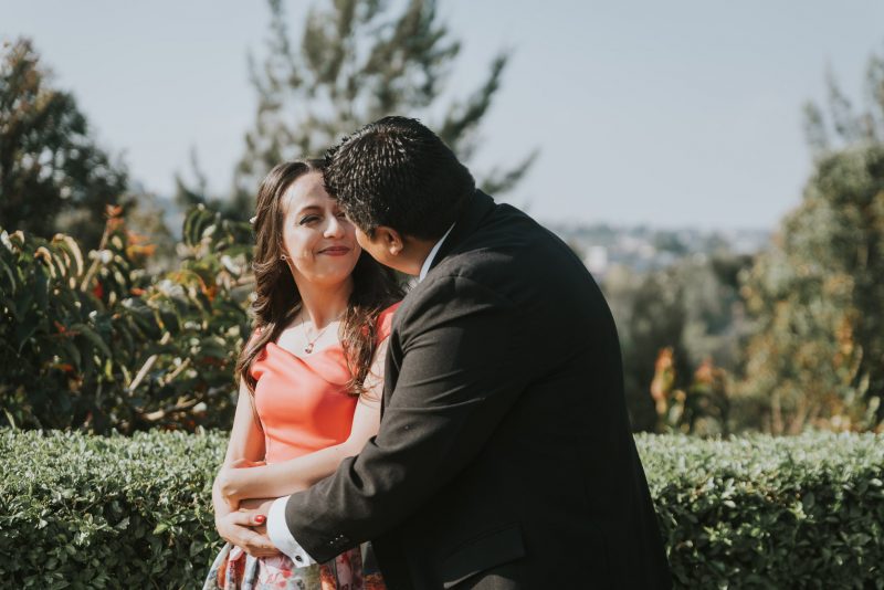 civil-Julio_y_Marella-bodas_Juan_Salazar-wedding-pareja-compromiso-wedding_day-boda