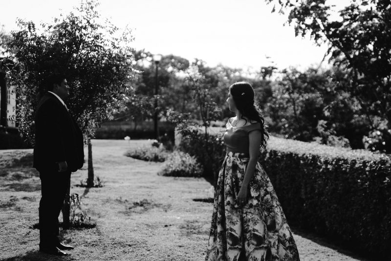 civil-Julio_y_Marella-bodas_Juan_Salazar-wedding-pareja-compromiso-wedding_day-boda