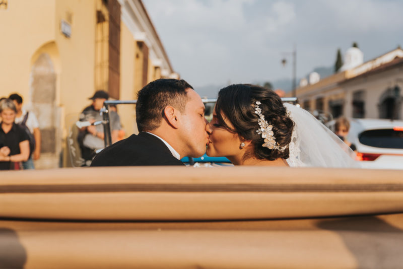 Boda-Claudina_Y_Brandon-Antigua_Guatemala-Convento-Santa_Clara-Ruina-Wedding-destination-bodas_juan_salazar-juansalazarphoto-Fotografo_de_bodas-Guatemala