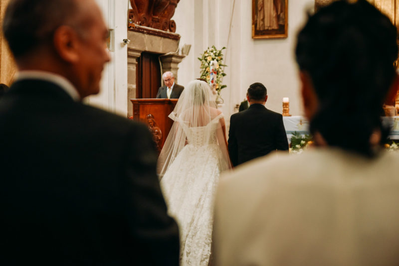 Boda-Mike_y_Yati-Antigua_Guatemala-La_Merced-Bodas_Juan_Salazar-fotografo-wedding-wedinguatemala-neocat
