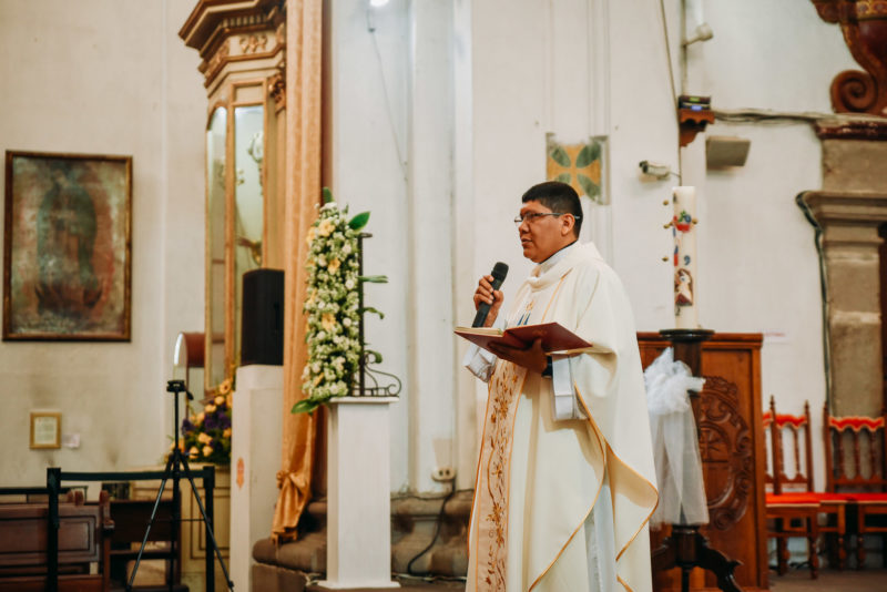 Boda-Mike_y_Yati-Antigua_Guatemala-La_Merced-Bodas_Juan_Salazar-fotografo-wedding-wedinguatemala-neocat