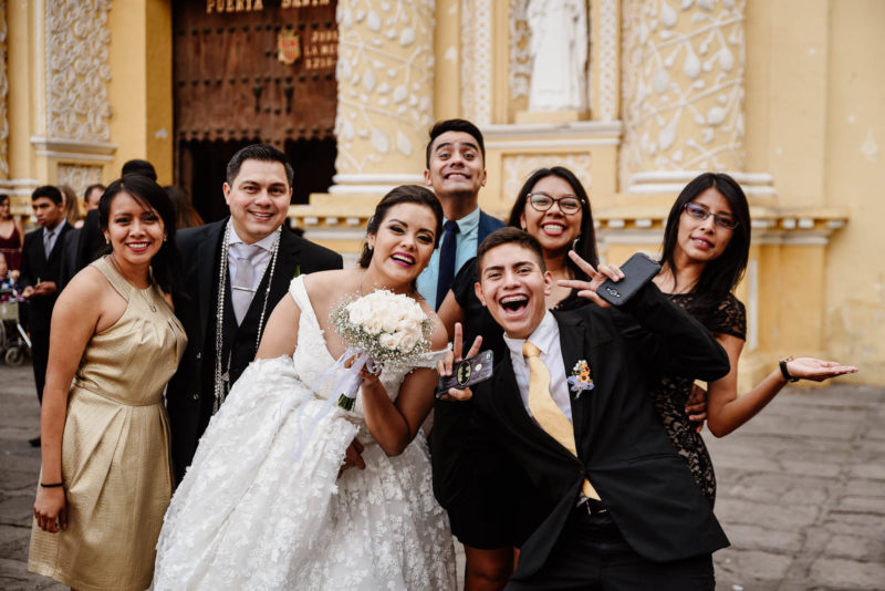 Boda-Mike_y_Yati-Antigua_Guatemala-La_Merced-Bodas_Juan_Salazar-fotografo-wedding-wedinguatemala-neocat