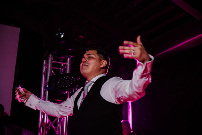 Boda-Mike_y_Yati-Antigua_Guatemala-La_Merced-Bodas_Juan_Salazar-fotografo-wedding-wedinguatemala-neocat