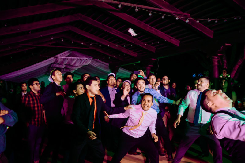 Boda-Mike_y_Yati-Antigua_Guatemala-La_Merced-Bodas_Juan_Salazar-fotografo-wedding-wedinguatemala-neocat