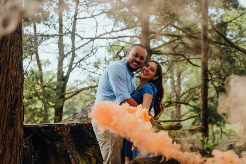 Alejandro_Y_Mariana-Engaged-photos-Jardin_El_Cerro-Bodas_Juan_Salazar-Guatemala-prewedding-save_the_date