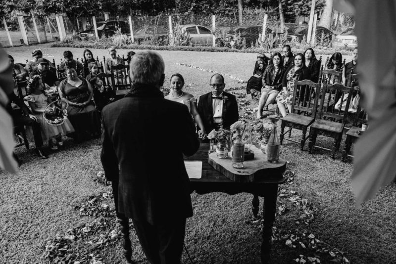 Boda-Marvin_Sheyra-elopement_wedding-family-Bodas_Juan_Salazar-Guatemala