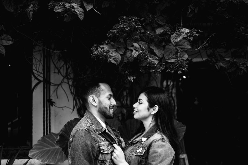 Pareja en Antigua Guatemala
